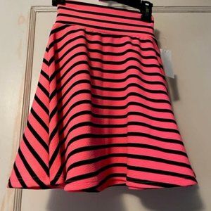LuLaRoe Girl's Azure Skirt Size 4 Cassie Material NEW